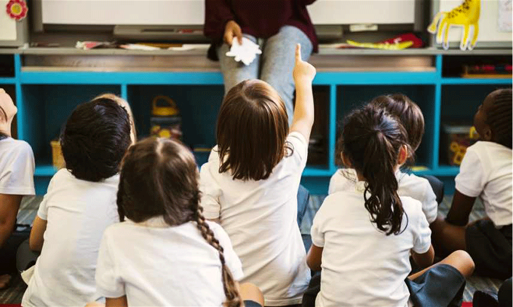 5 Benefits of Tray Storage Furniture in the Classroom