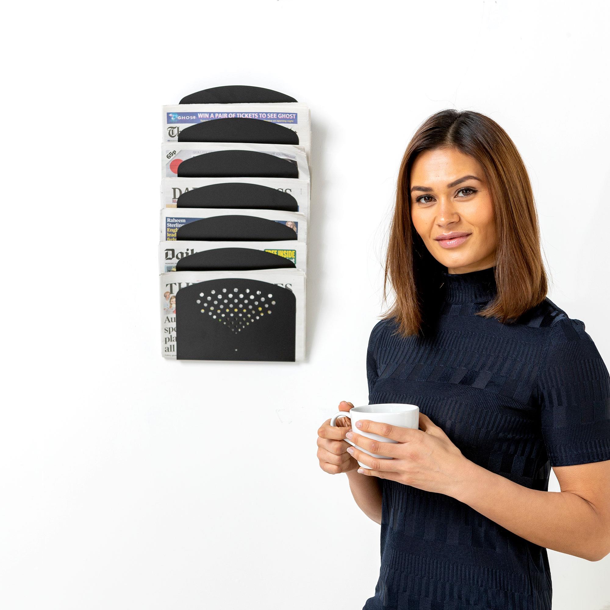 7 Pocket Newspaper/Magazine Rack